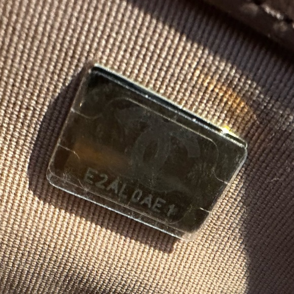 🦄RARE 🦄 Chanel 19 Small Caramel 22A Lambskin - Picture 7 of 17